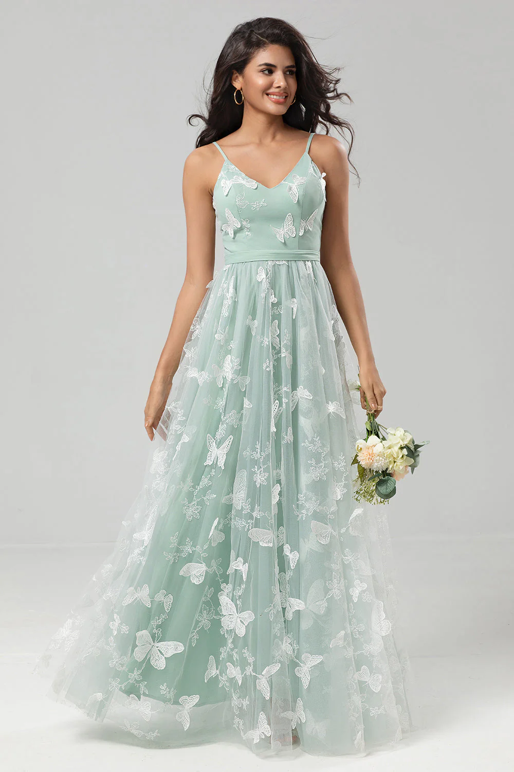 Capturó tu corazón Una línea de correas de espagueti Matcha Vestido de dama de honor largo con apliques - Imagen 4