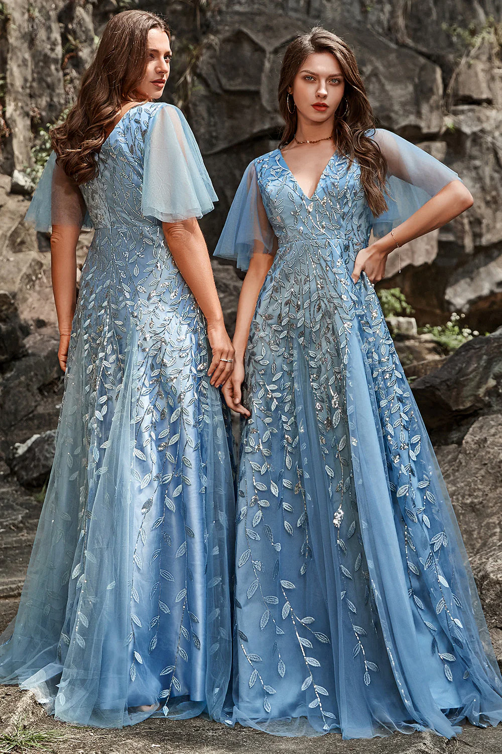 Un vestido de graduación de cuello gris azul grande de la línea V con apliques - Imagen 2